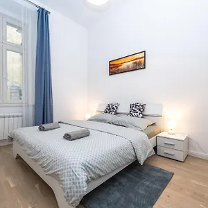 Apartment Stunning Wenceslas Square, Prag